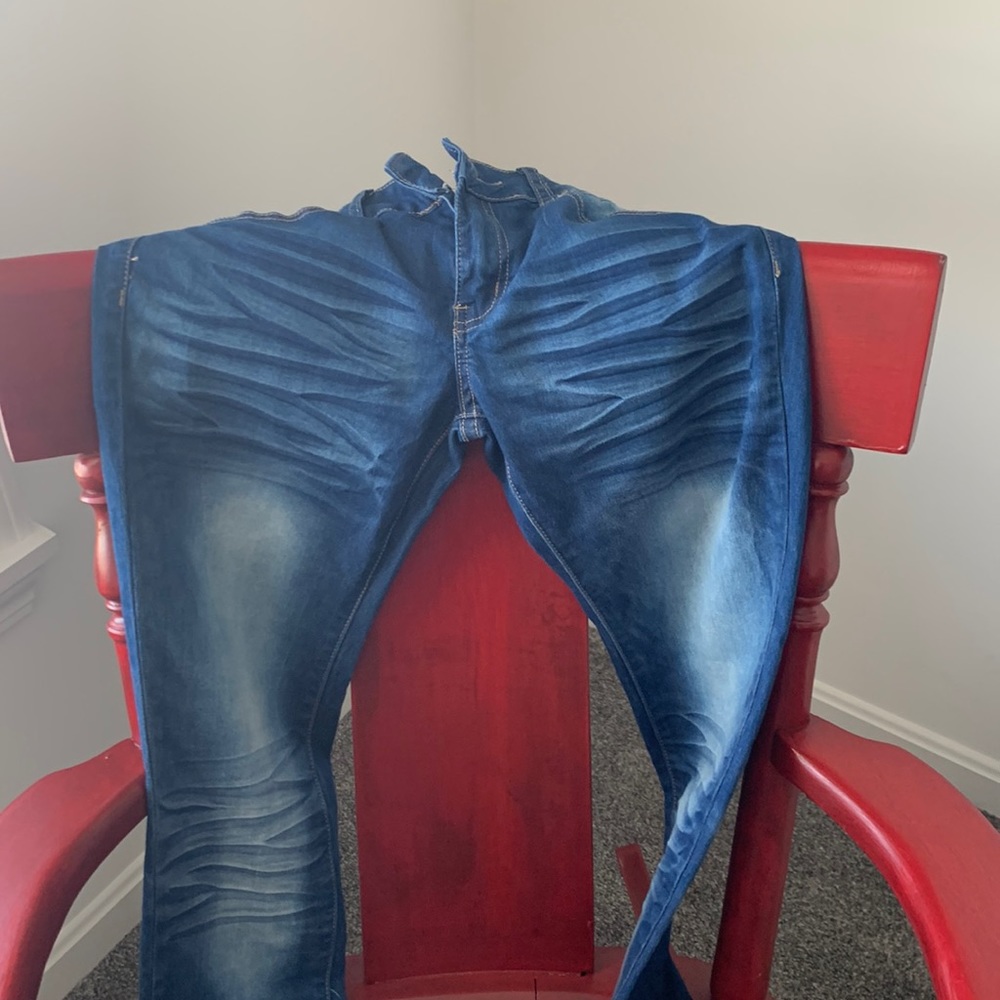 Skinny Jean size 9/10 never worn